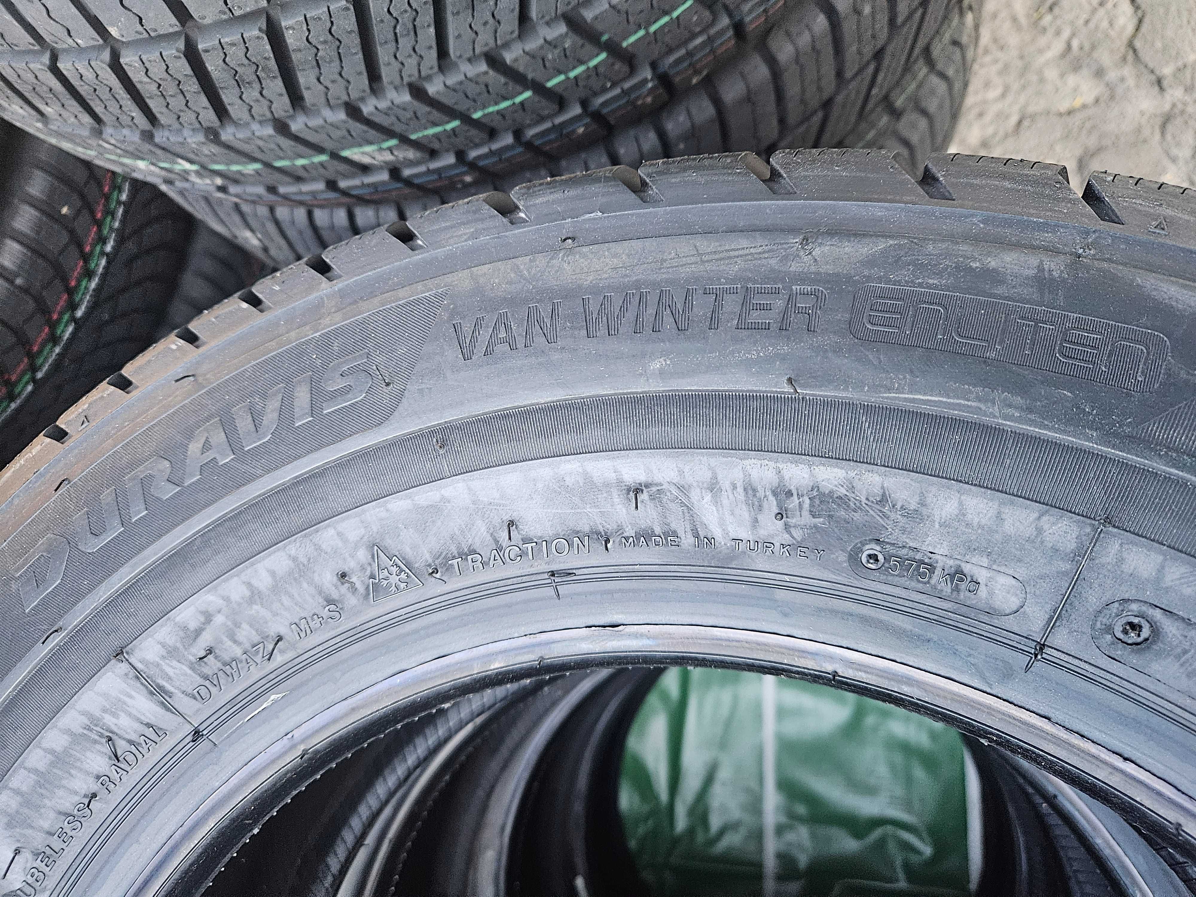 4 Нови бусови гуми 235/65 R16C Bridgestone Duravis VanWinter 121R 10PR