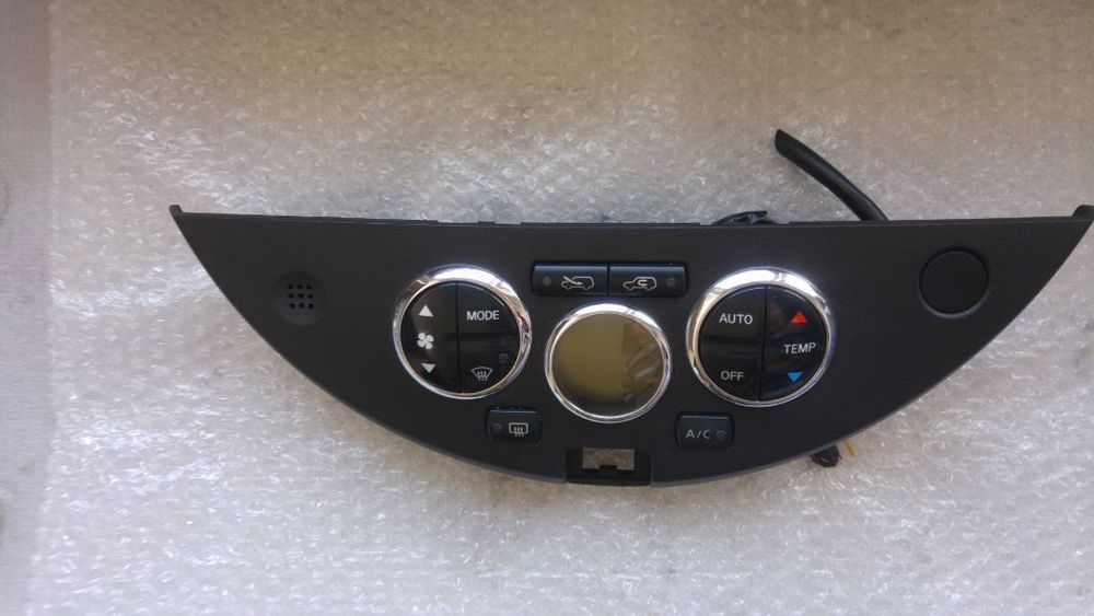 panou clima ac nissan note e11 2005-2013 275009u11a