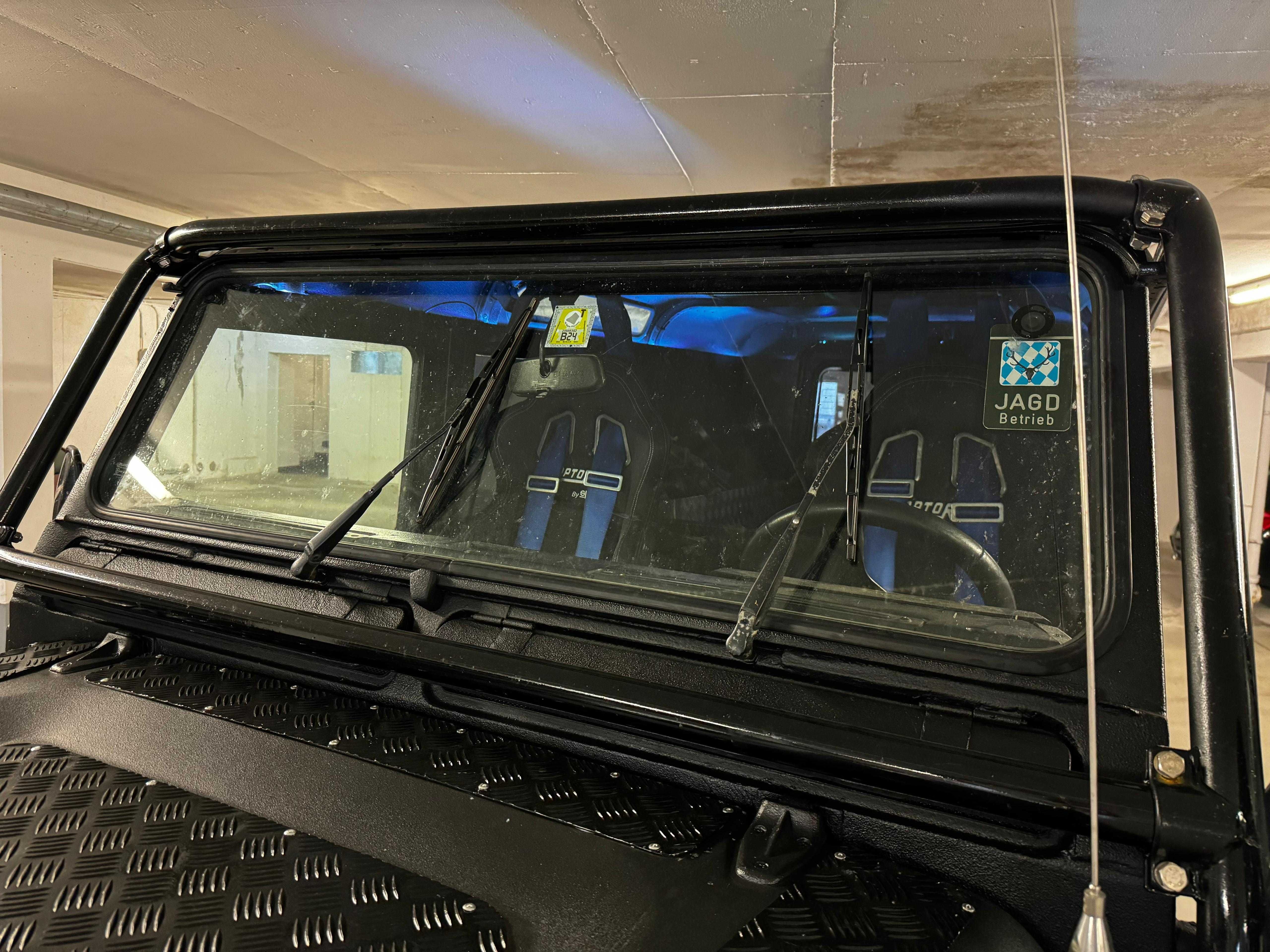 Land Rover Defender 300tdi