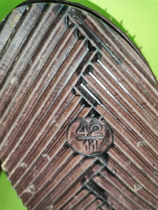 Saboți vintage unisex piele naturala și talpa din material lemnos m 41