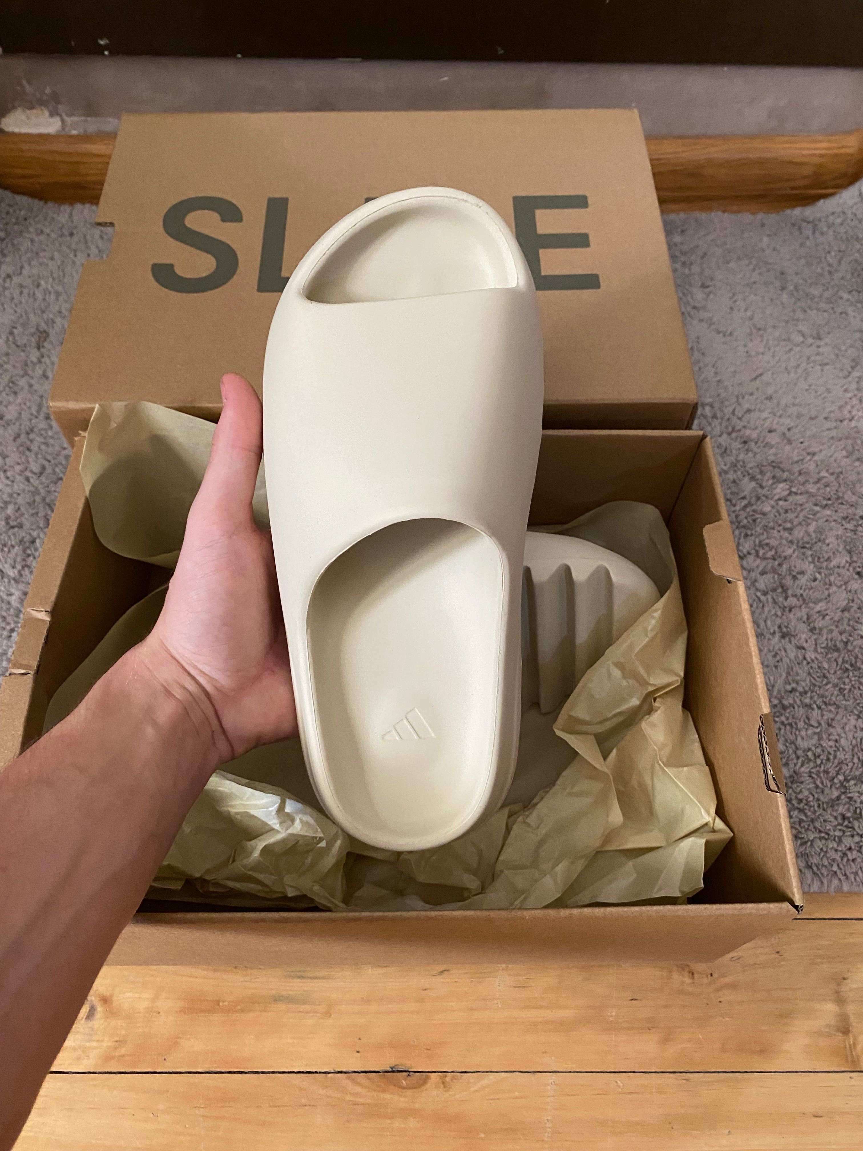 Чехли Yeezy slides