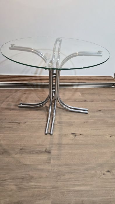 Masa de sticla cu picior  metalic