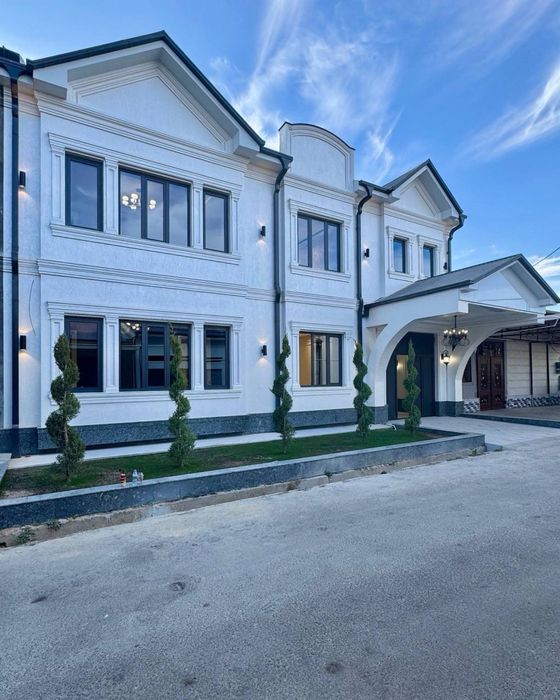 Новый евродом между Улугбекский район махалля Алишеробод