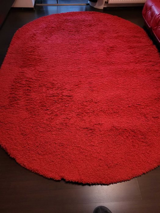 Covor oval rosu 2x3m