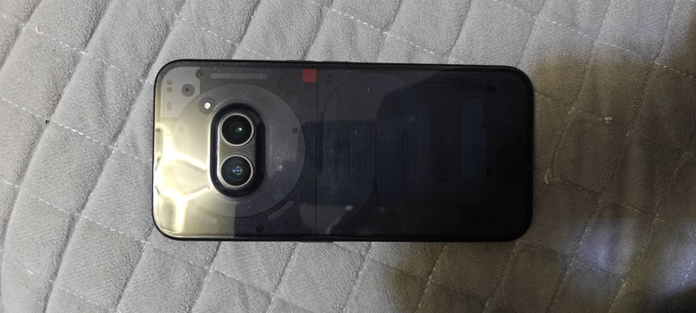 Продам телефон нофинг фон 2а