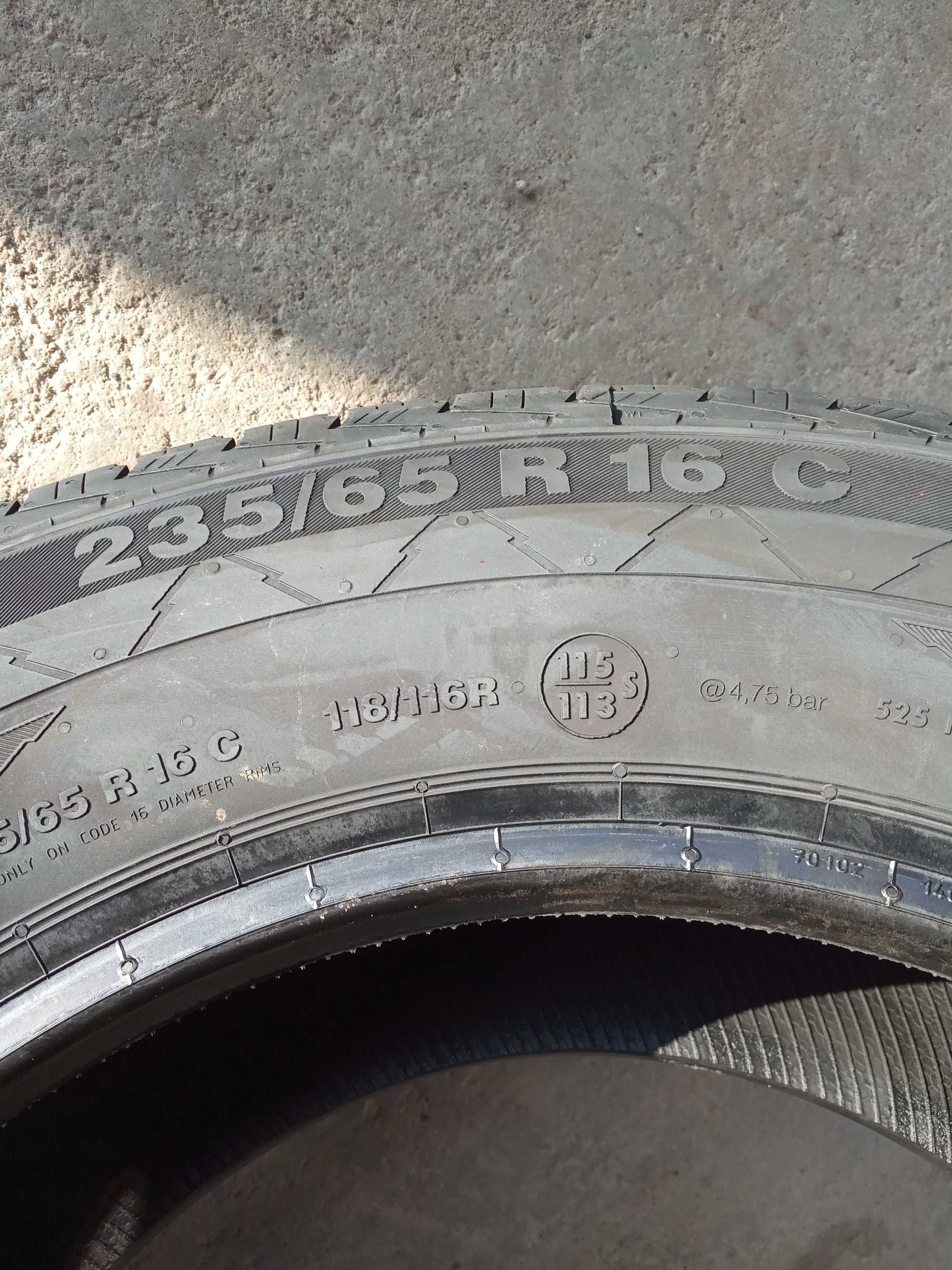 Нови 235/65R16C Continental VancoWinter2 118R 10PR DOT4524 330лв.С ДДС