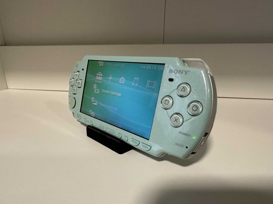 Sony PSP 2000 Mint Green Modata (plus accesorii)