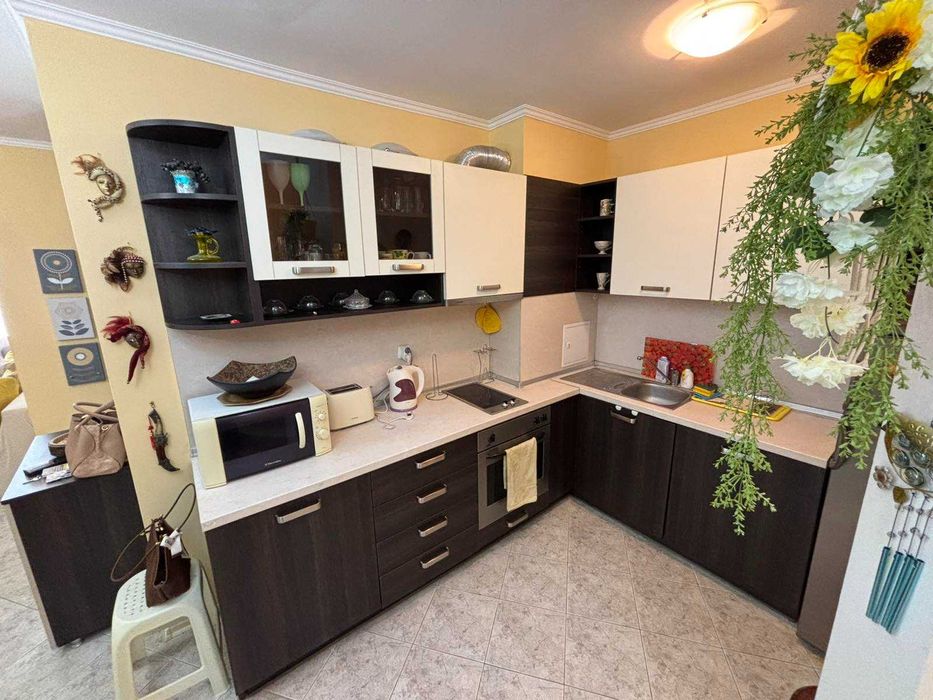 Продава се Тристаен апартамент в Свети Влас - 87 кв.м за 1115 €/кв.м - Снимка #1