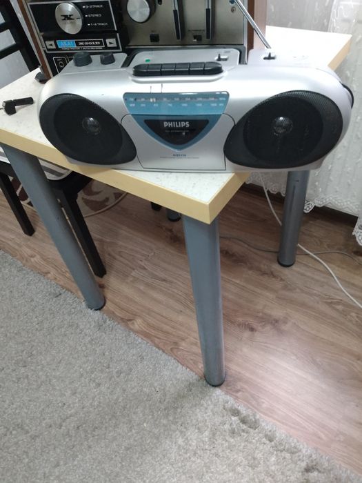 Radio casetofon original Philips