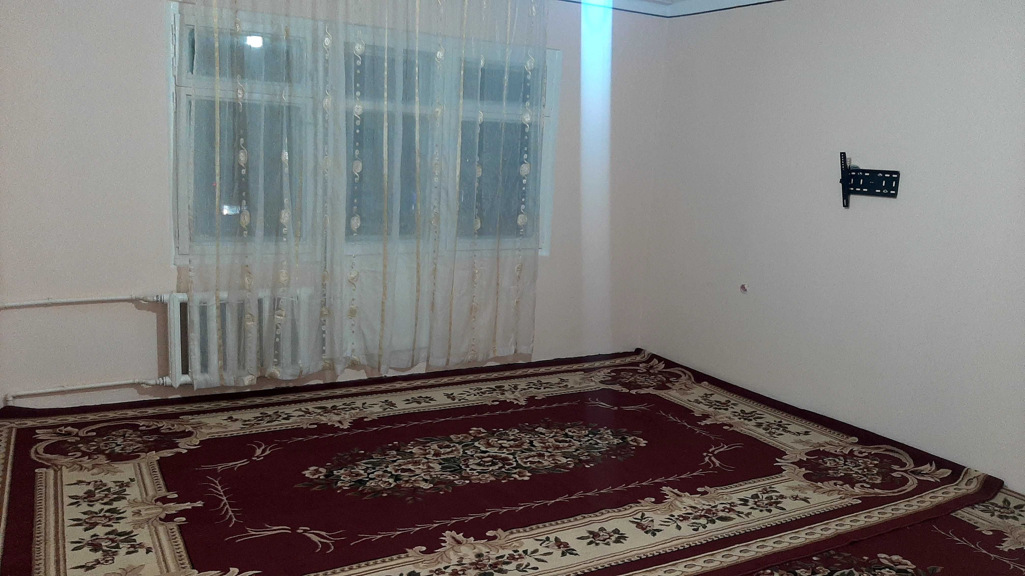 Arenda 3 xonali oilaga beriladi. Кадышева базар (Kadishva). Дворец