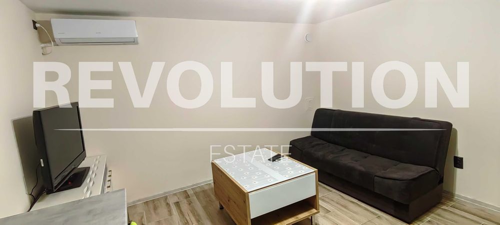 Дава се под наем Двустаен апартамент в Варна, Аспарухово - 45 кв.м за 325 € - Снимка #1