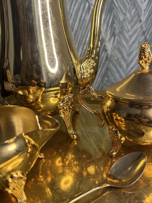 Set auriu oentru cafea/ceai  PRET FIX