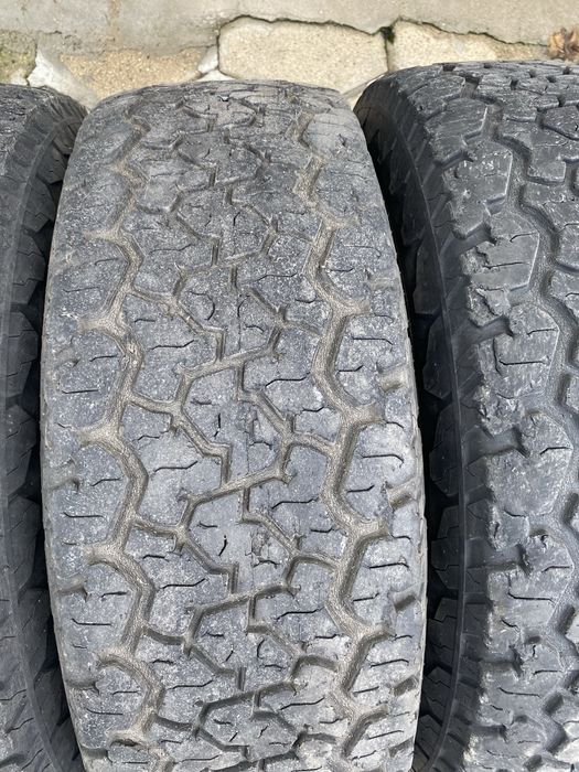 Гуми Maxxis Worm Drive A/T