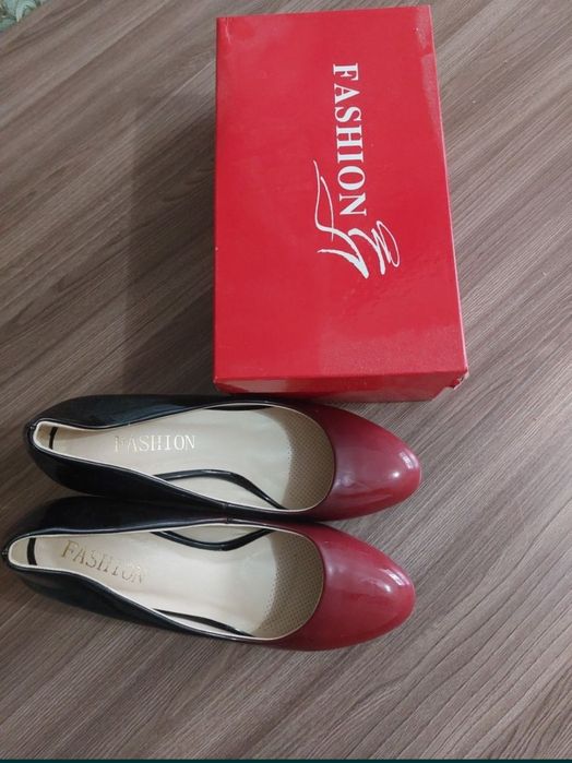 Туфли сатылады  жаңа жазға арналған туфли