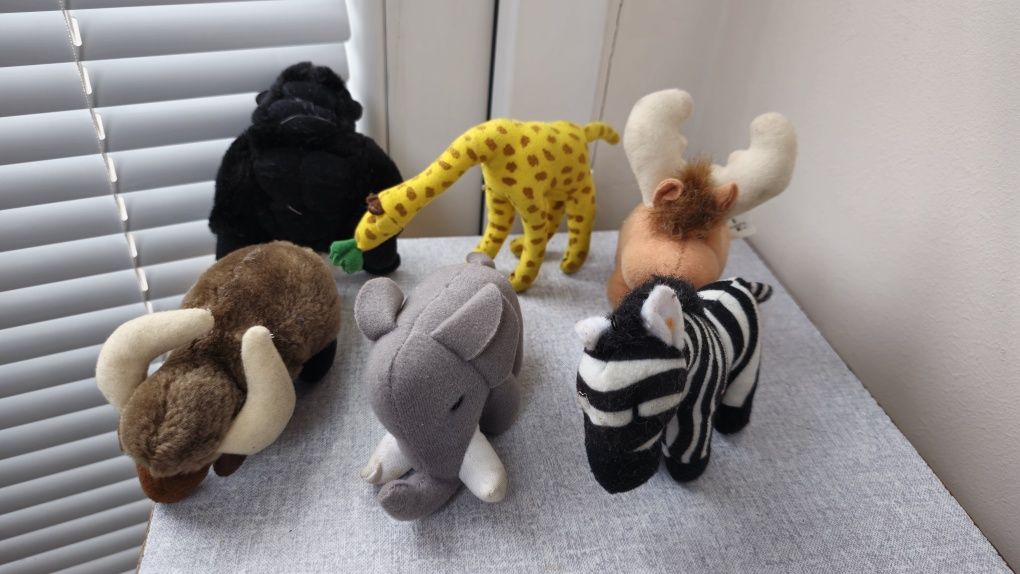 Amazing Wildlife 1997 McDonald's Happy Meal