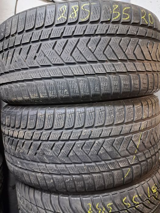 Anvelope second iarna 285 35 R20 Pirelli