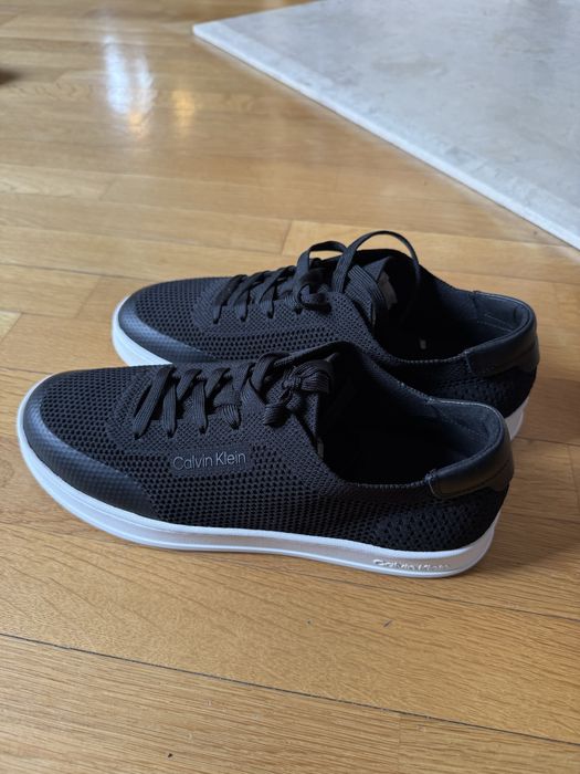 Мъжки маратонки Calvin Klein (размер 44)