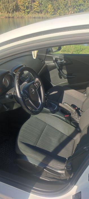 Urgent Opel Astra j 1.6 benzină