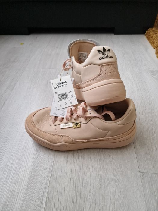 Adidasi Adidas dama