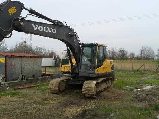 Dezmembram excavator Volvo EC 160  - piese second