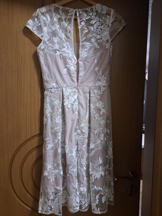 Официална рокля XS