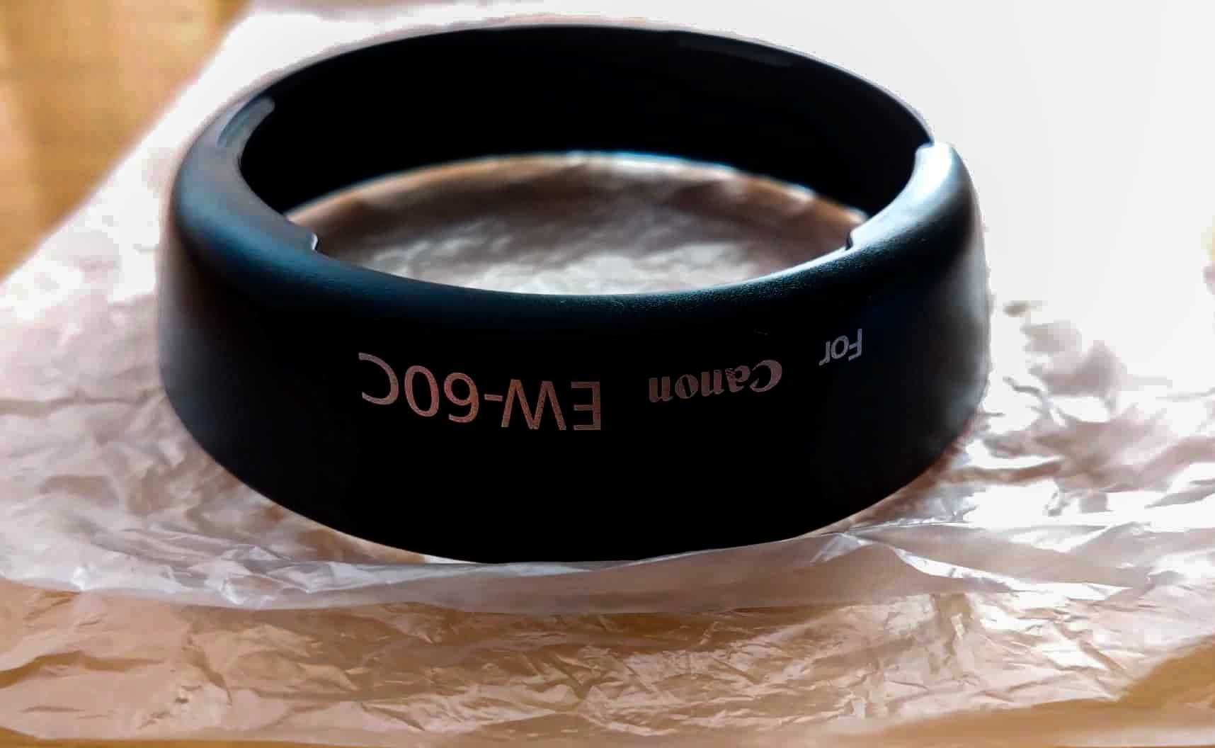 Сенник EW-60C за Canon EF-S 18-55mm