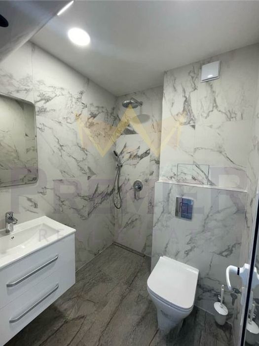 Продава се Двустаен апартамент в Бургас, Лазур - 70 кв.м за 2143 €/кв.м - Снимка #5