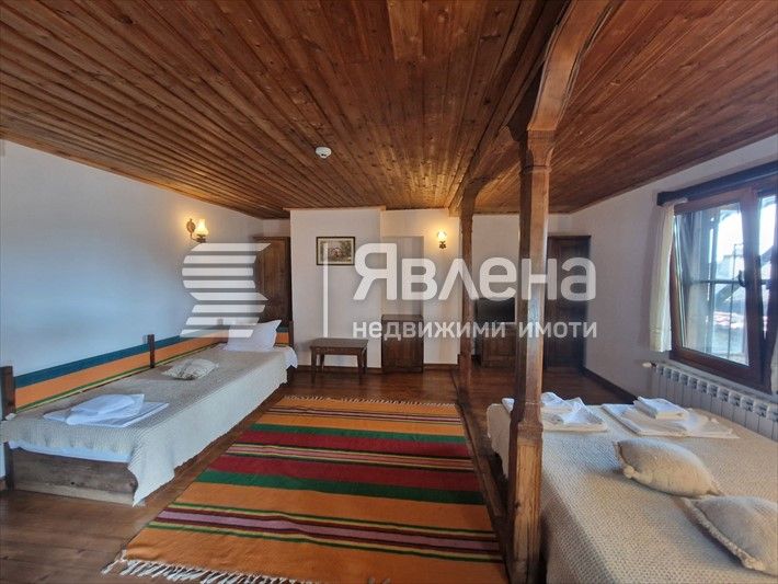 Продава се Хотел в с. Жеравна, Област Сливен - 3183 кв.м за 252 €/кв.м - Снимка #3