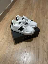 Adidasi Armani Exchange