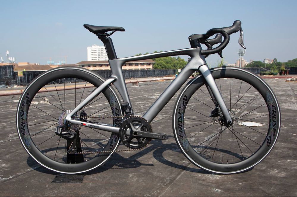 Велосипед Модель: R12pro-Disc Carbon