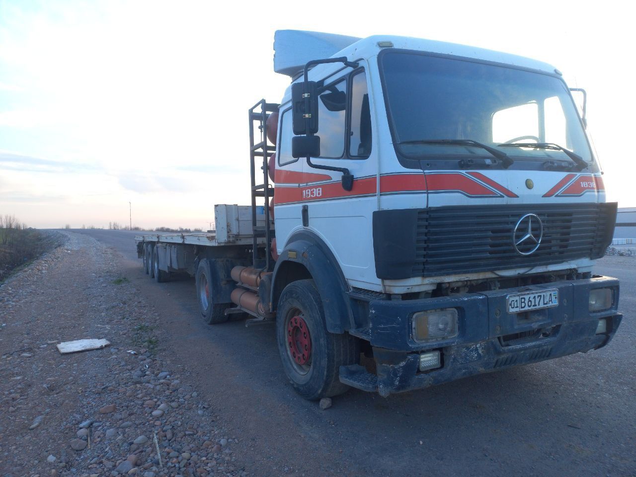 Mercades Benz 1838 sotiladi