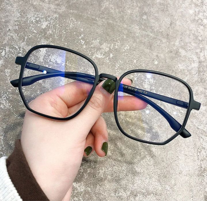 Очки  квадратные