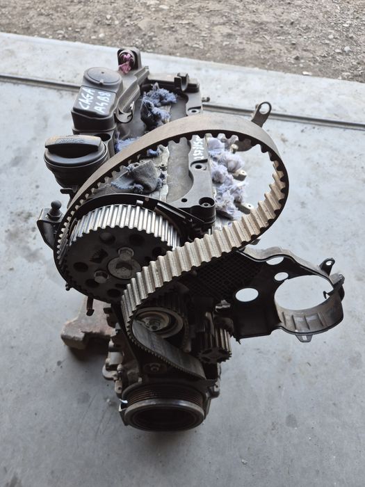 Motor CAGA audi a4 b8 an 2009 cu 237815 km