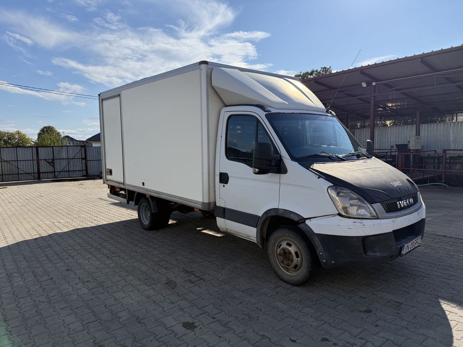 Iveco daily cu lift  40c18 35c18  3.5tone