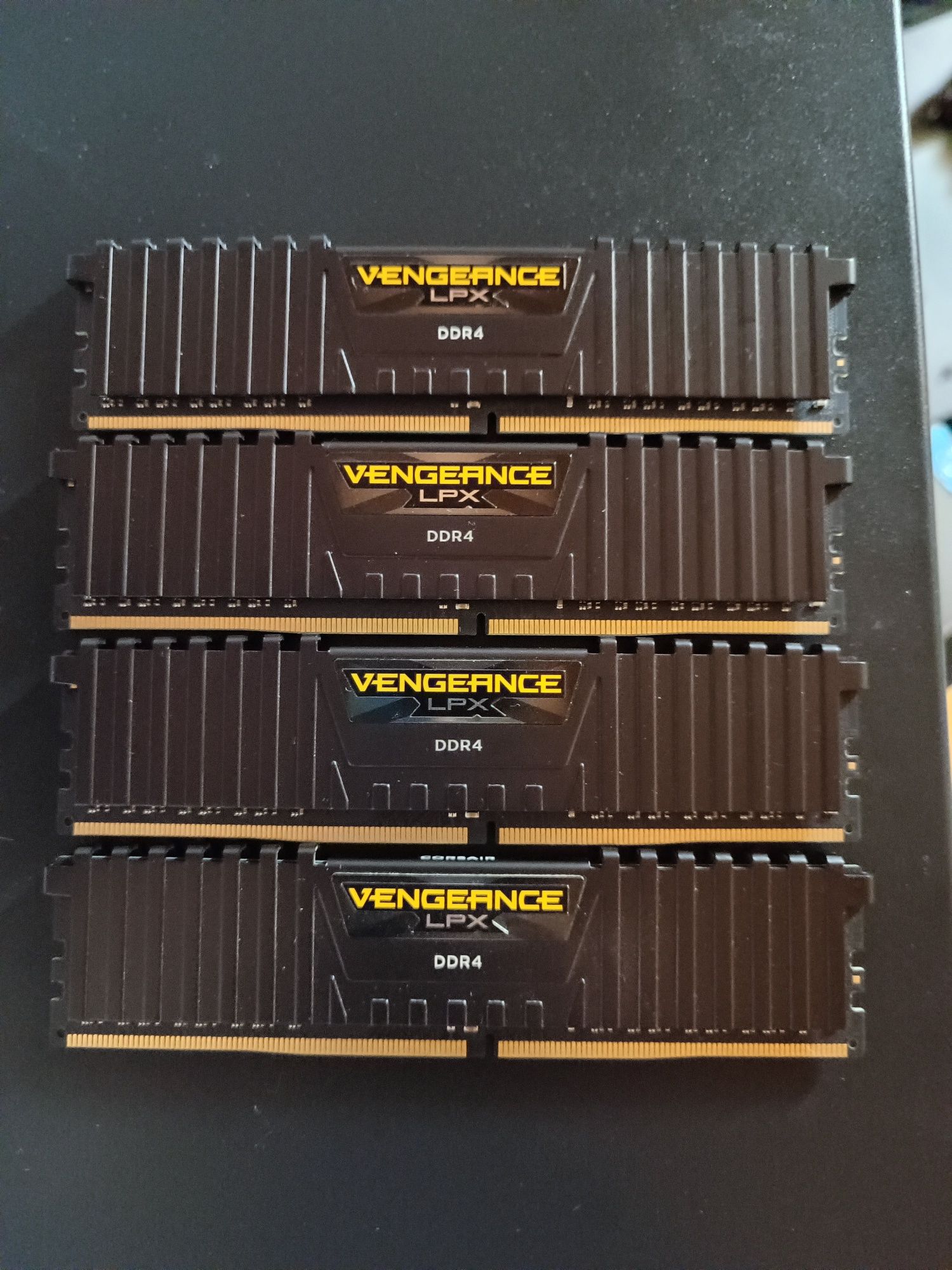 Pachet Ryzen 5 + 16gb ram DDR4