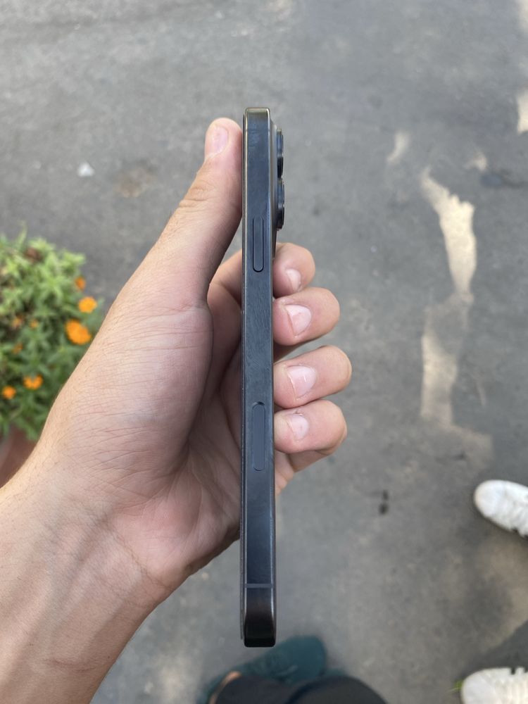 iPhone 16 pro max