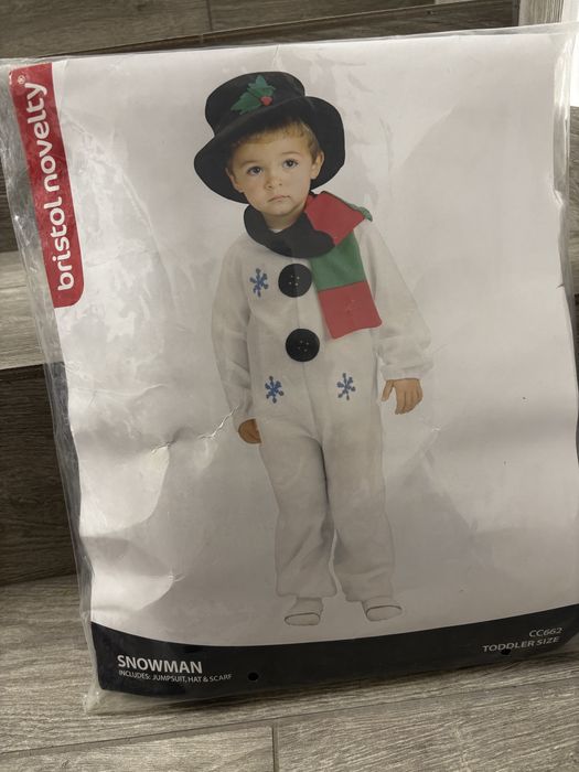 Costum om de zapada 3-4 ani