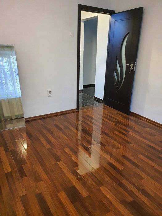 Proprietar inchiriez 2 camere Militari