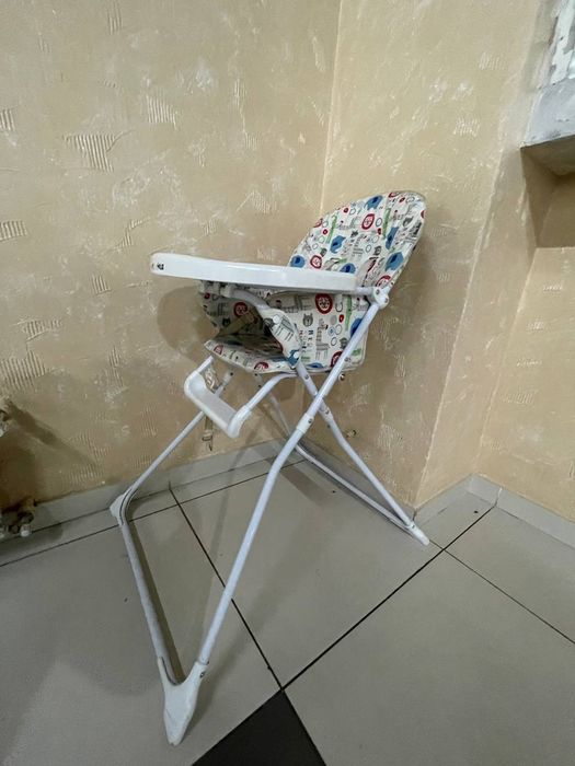 Стульчик для кормления