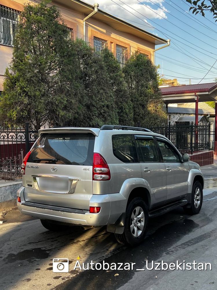 •Land Cruiser Prado 120•