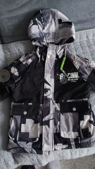 Продам куртку осень-весна р.140