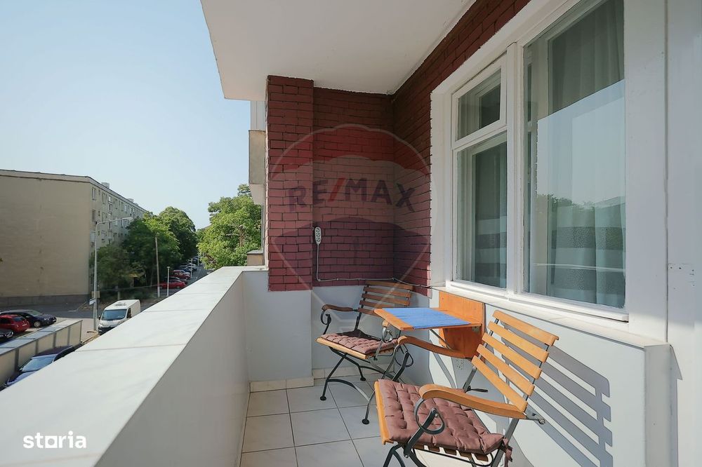 Apartament cu 3 camere, De Vânzare, tip U, etaj 1, Rogerius
