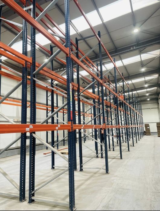 Rafturi pentru depozitare