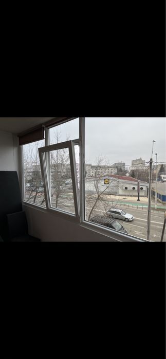 Inchiriez apartament cu 2 camere decomandat