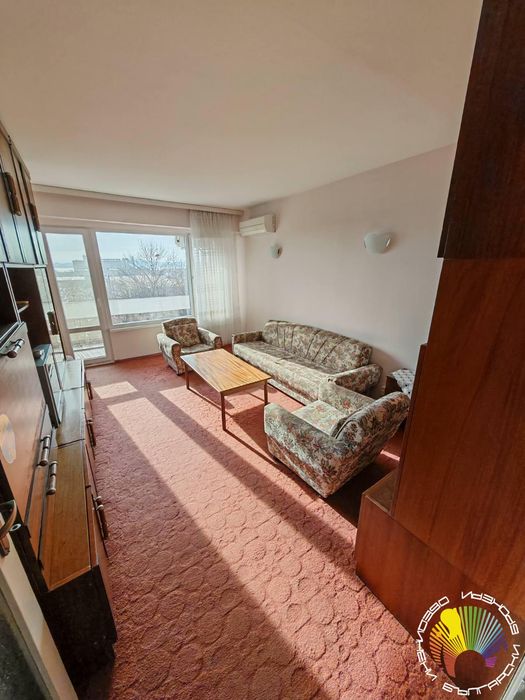 Продава се Двустаен апартамент в Бургас, Славейков - 63 кв.м за 1697 €/кв.м - Снимка #1