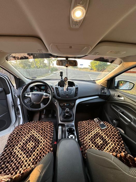 Ford kuga 2014..