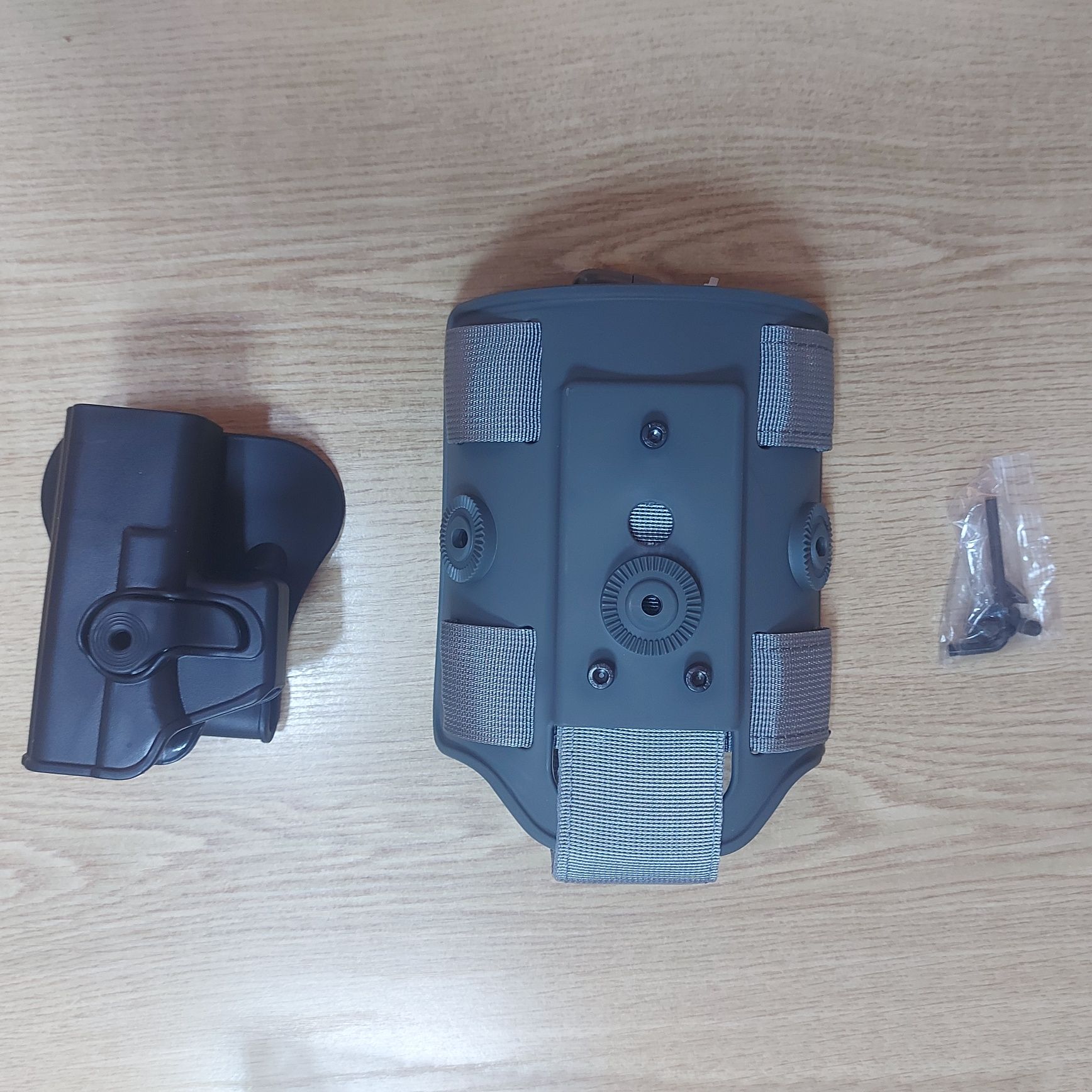 holster glock pentru prindere picior