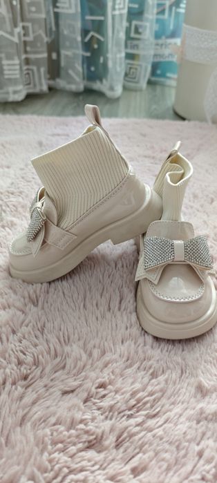 Pantofi tip gheata 27