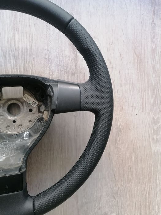 Volan  Golf 5 Passat B6 Jetta Touran Caddy  Tiguan