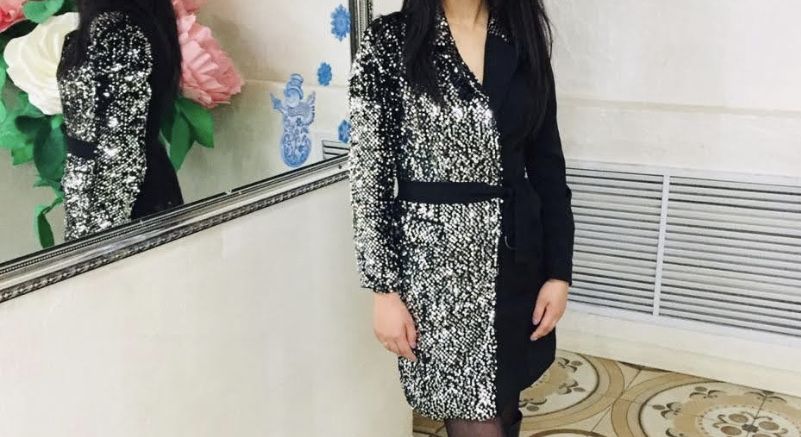 Продам платье костюм 42-44
